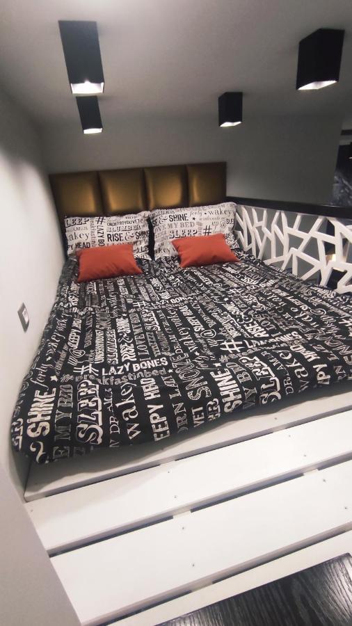 Apartament w stylu loft Jelení Hora Exteriér fotografie